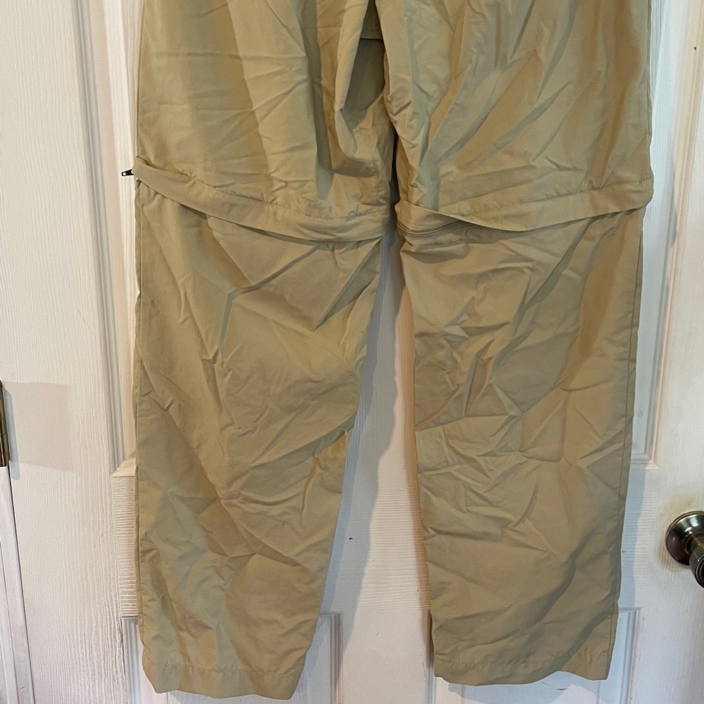 The North Face Size 33 Tan Convertible Travel Chinos - Picture 9 of 15